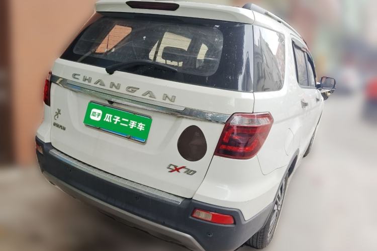 Used Oshan CX70 2017 Facelifted CX70T 1.5T Manual High-Performance Edition
