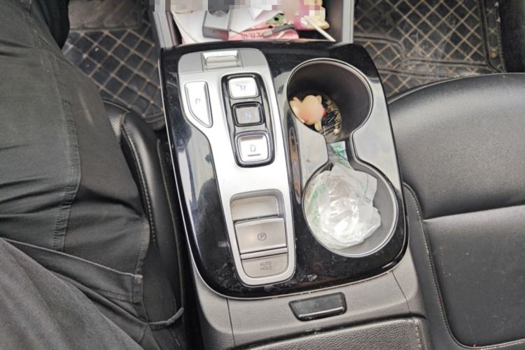 Used Hyundai Tucson 2021 Tucson L 1.5T DCT GLX Elite Edition Gear Lever