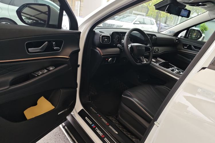 Used Chery Tiggo 9 2023 2.0T Dual-Clutch Two-Wheel Drive Leading Edition 5 Seats Driver Seat