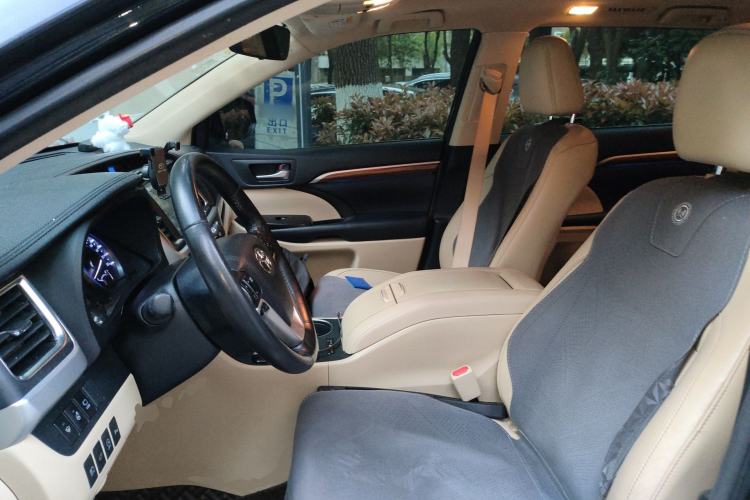 Used Toyota Highlander 2018 2.0T Four-Wheel Drive Ultimate Edition 7-Seater Emission Standard China V