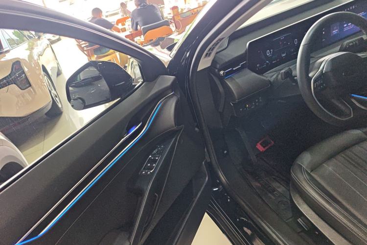 Used Ford Mondeo 2025 2.0T EcoBoost Luxury Version Driver Seat