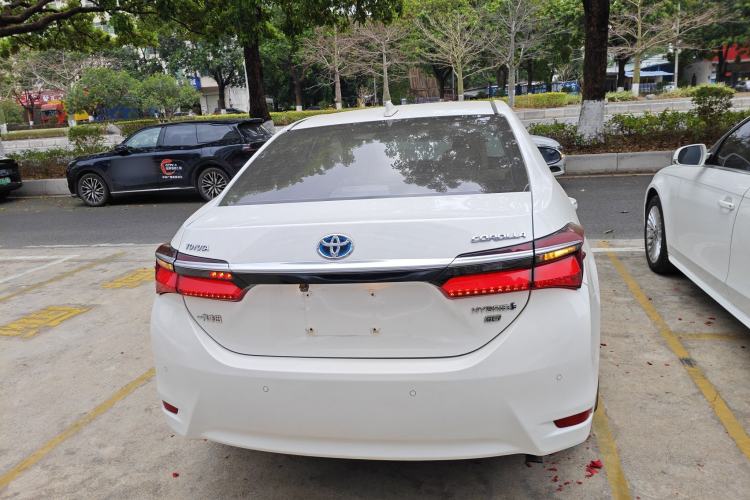 Used Toyota Corolla 2017 Revised Dual-Engine 1.8L E-CVT Elite Edition