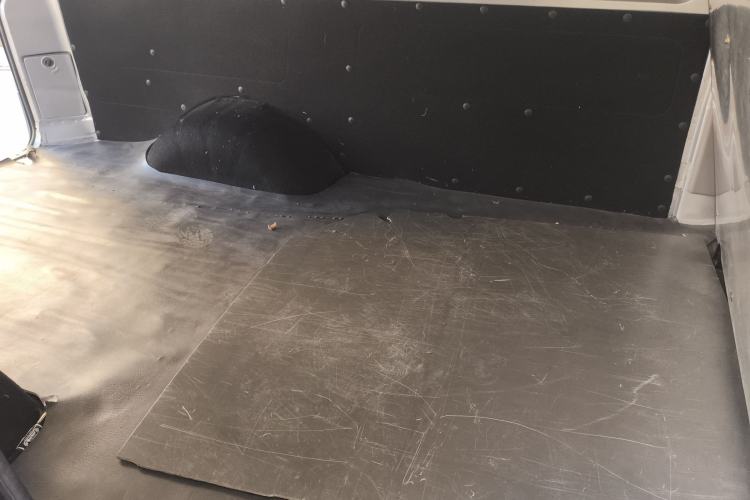 Used FORTHING Lingzhi 2018 V3L 1.6L 2-Seat Logistics Version Interior 4