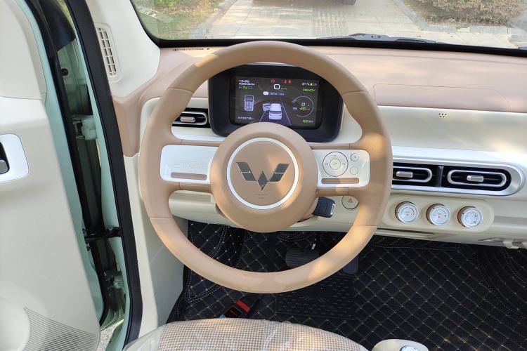 Used Wuling Hongguang MINIEV 2024 3rd Generation 215km Youth Edition