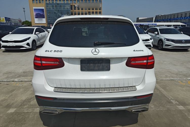 Used Mercedes-Benz GLC 2016 GLC 300 4MATIC Dynamic Model
