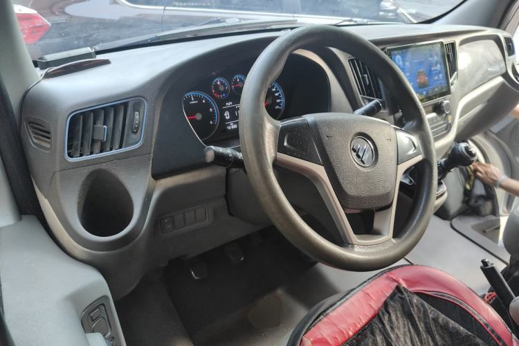 Used Foton Toano 2017 2.5T E Commercial Version Long Wheelbase 4J25TC3