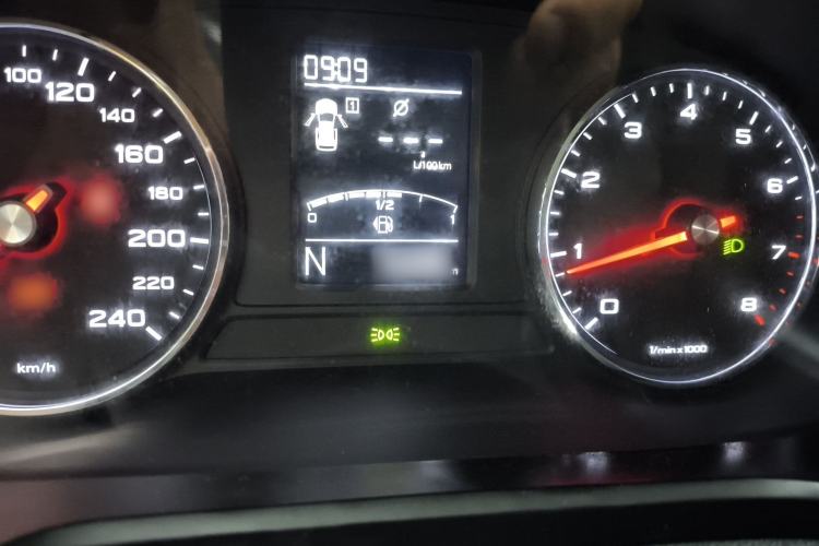 Used Roewe RX5 2019 20T Two-Wheel Drive Automatic 4G Connected Platinum Edition Instrument Cluster