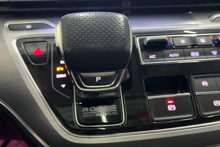 Used Roewe iMAX8 2022 400TGI Flagship Edition