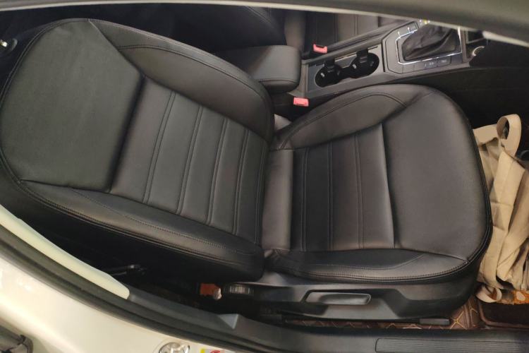 Used Volkswagen Lamando 2018 230TSI DSG Fashion Edition
