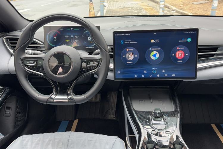 Used BYD Seal 2022 550 km Standard Range Rear-Wheel Drive Prestige Version