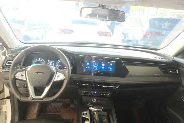 Used Oshan X7 PLUS 2022 1.5T Blue Whale Edition Automatic Luxury Trim