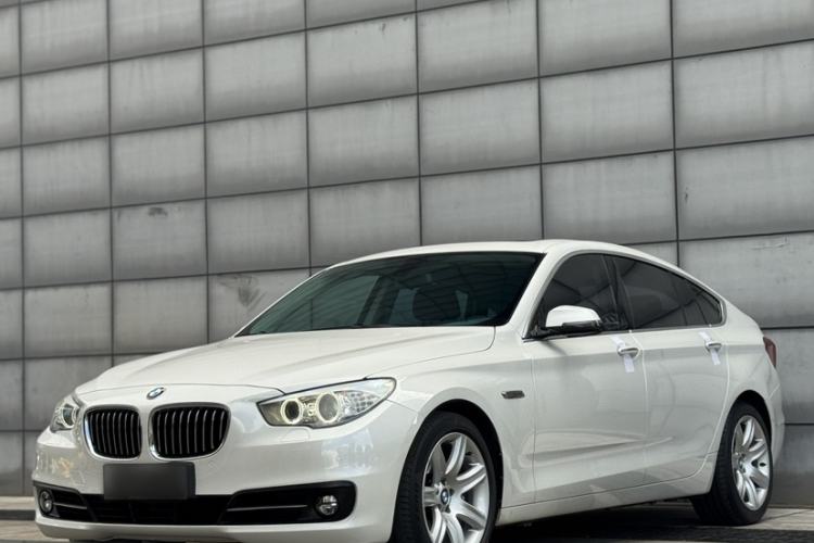 Used BMW 5 Series GT 2017 528i Leading Model
