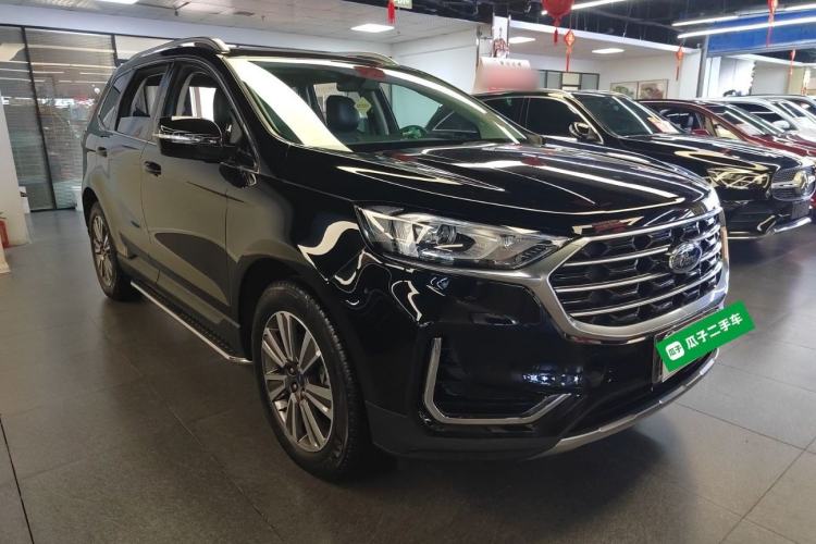 Used Ford Edge 2021 PLUS EcoBoost 245 Two-Wheel-Drive Platinum Edition 5 Seats
