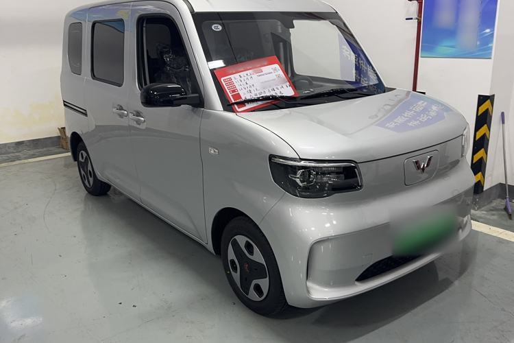 Used Wuling Zhiguang New Energy 2025 Standard Model