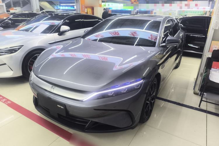 Used BYD Han 2025 DM-i Intelligent Driving Edition 125KM Prestige Model