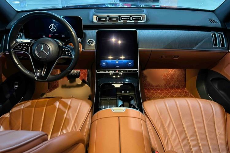 Used Mercedes-Benz S-Class 2021 S 400 L Business Model Interior 2