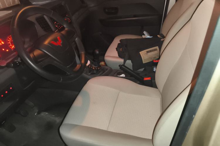 Used Wuling Hongguang V 2022 1.5L Jingqu Edition Electric-Assist LAR