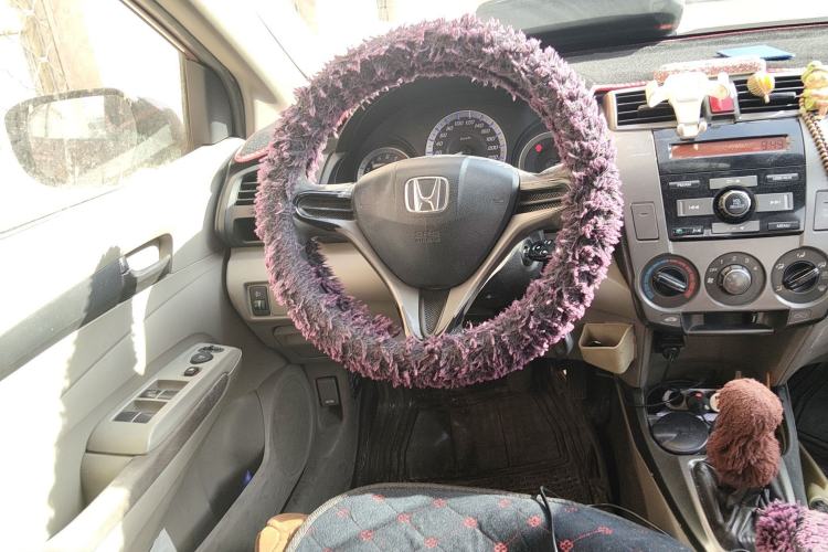 Used Honda City Classic 2012 1.5L manual Comfort version