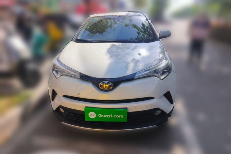 Used Toyota IZOA 2018 2.0L Yichi Version China VI Standard
