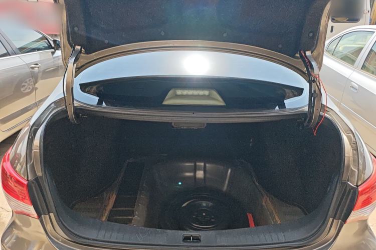 Used Nissan Sylphy 2012 Classic 1.6XE Manual Comfort Edition
