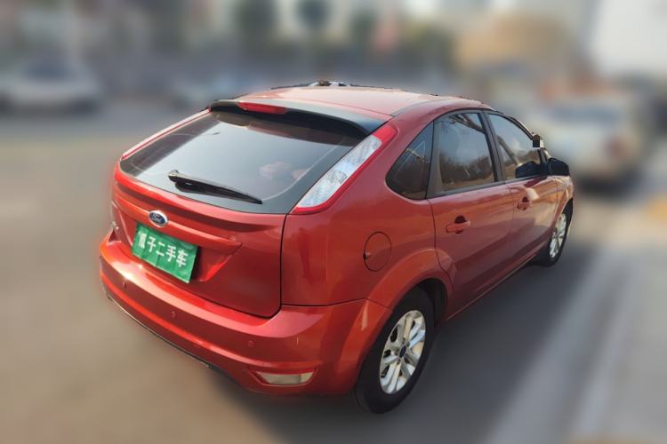 Used Ford Focus 2013 Hatchback Classic 1.8L Automatic Base Model
