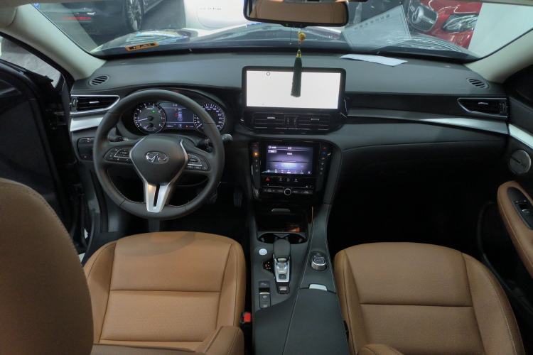 Used Infiniti QX50 2026 Model 2.0T Two-Wheel-Drive Navigation Edition
