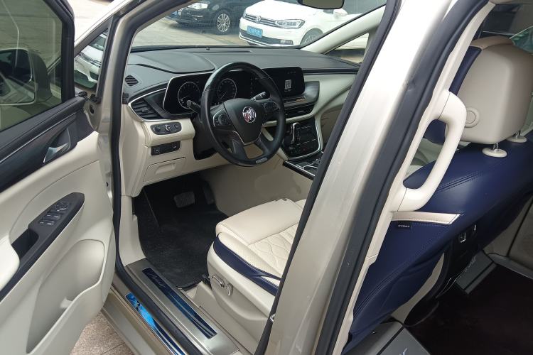 Used Buick GL8 2020 ES Land Cruiser 653T Comfort Edition