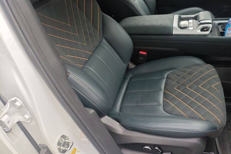 Used Deepal G318 2024 Four-Wheel-Drive Air Suspension Model