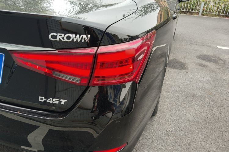 Used Toyota Crown 2018 2.0T Fashion Edition