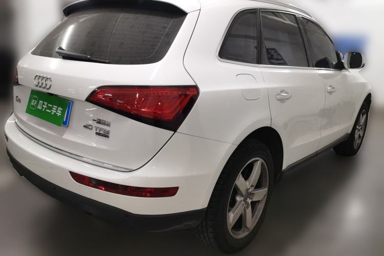 Used Audi Q5 2016 40 TFSI Technology Edition Rear Right 45 Deg