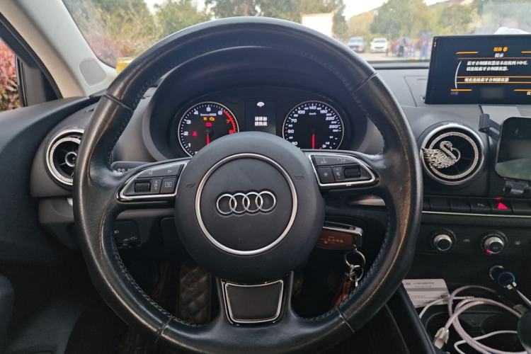 Used Audi A3 2016 Limousine 35 TFSI Prestige Edition