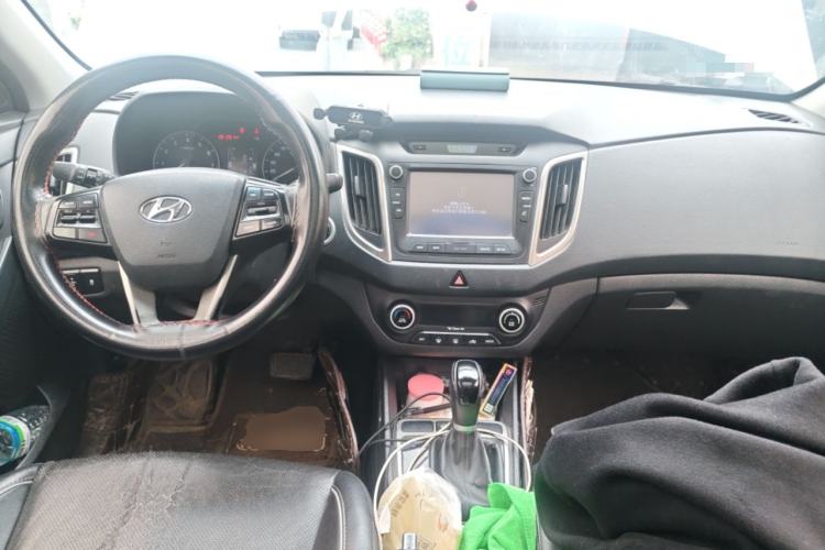 Used Hyundai ix25 2015 2.0L Automatic Two-Wheel Drive Intelligent GLS