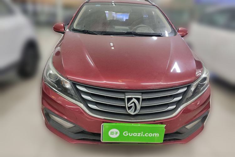 Used Baojun 310W 2017 1.5L Manual Comfort Version China VI Emission Standard
