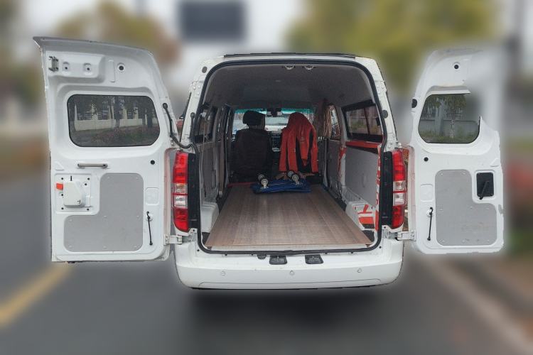 Used SRM Haoyun 2025 Launch Edition Farady 42.3 kWh 305 km 6 seats Trunk