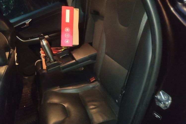 Used Volvo XC60 2017 T5 AWD Smart Range Edition
