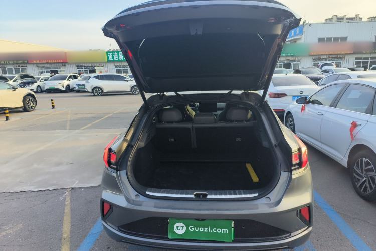 Used Zeekr 001 2025 YOU Edition 100 kWh All-Wheel Drive
