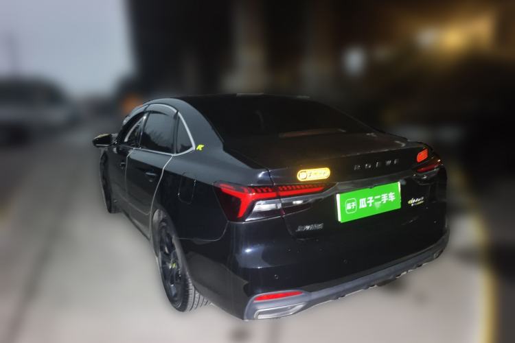 Used Roewe i6 MAX New Energy 2020 1.5T PHEV Cool & Spacious Skyroof Intelligent Drive Supreme Edition
