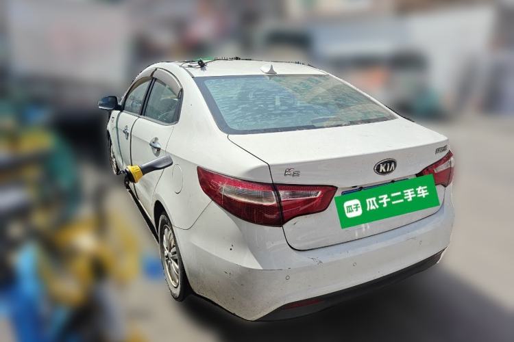 Used Kia K2 2012 Sedan 1.4L MT GLS Commemorative Edition
