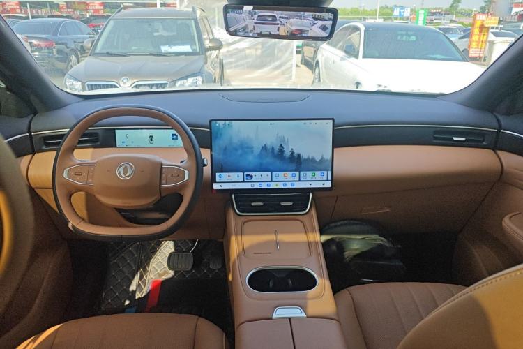 Used Dongfeng Aeolus L8 2025 Model 185KM Dream Edition