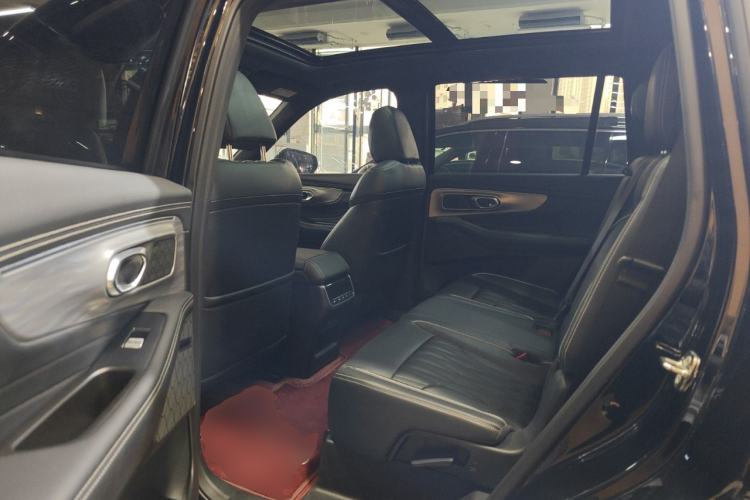 Used GAC Trumpchi GS8 2024 Linghang Series 2.0 TGDI Two-Wheel Drive Luxury Smart Connectivity Version