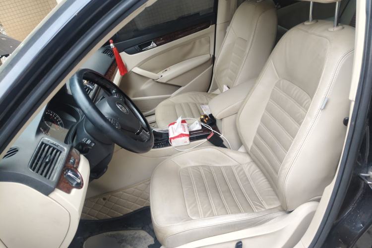 Used Volkswagen Passat 2011 1.8TSI DSG Prestige Edition Left Front Seat