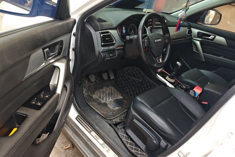 Used Haval H2 2017 Blue Label 1.5T Manual Two-Wheel Drive Elite Model
