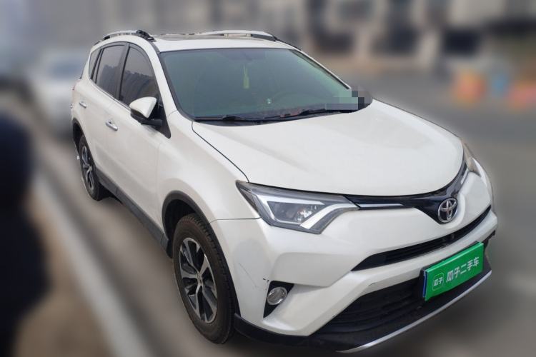 Used Toyota RAV4 2016 2.0L CVT Two-Wheel Drive Smart Edition China V Standard
