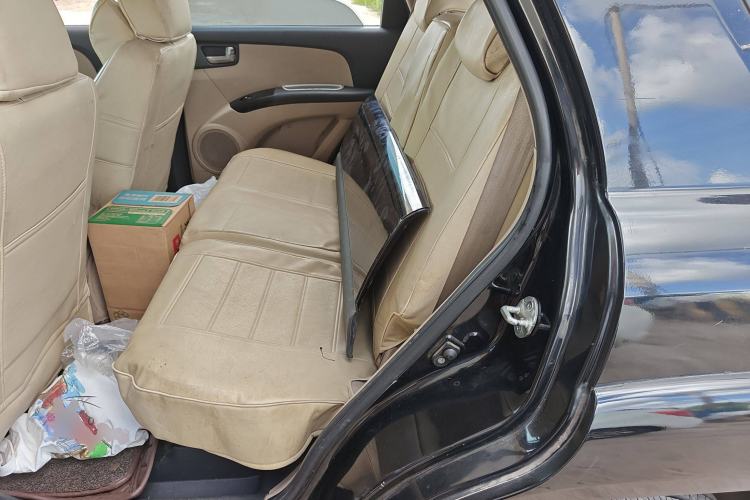 Used Kia Sportage 2012 2.0L Automatic Two-Wheel Drive GL Trim Left Rear Seat