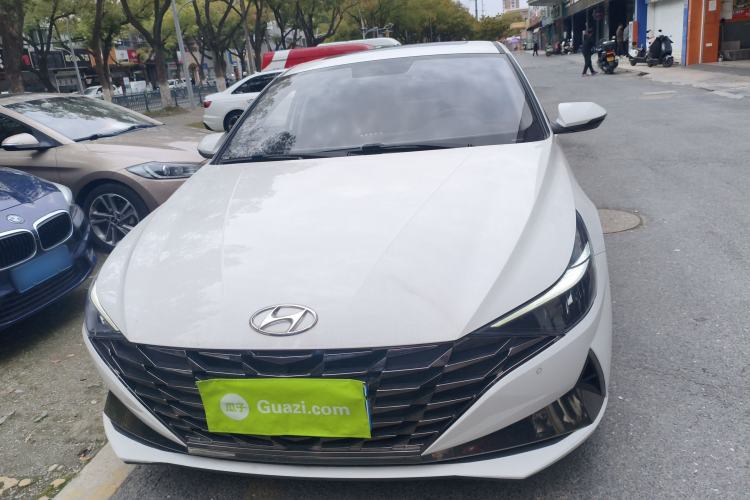 Used Hyundai Elantra 2022 1.5L CVT GLX Elite Edition Front