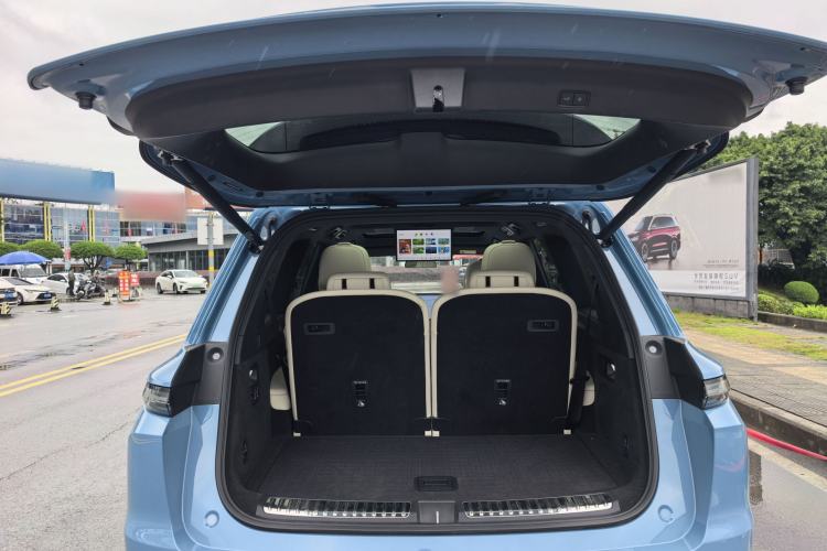 Used Li Auto L9 2022 Max model