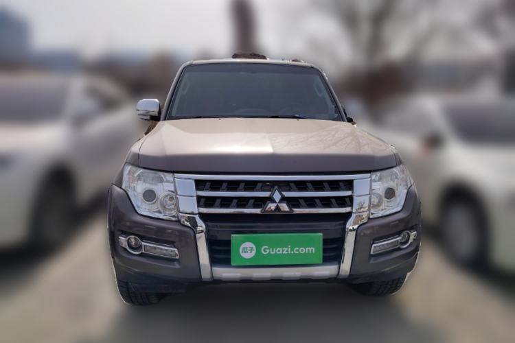 Used Mitsubishi Pajero 