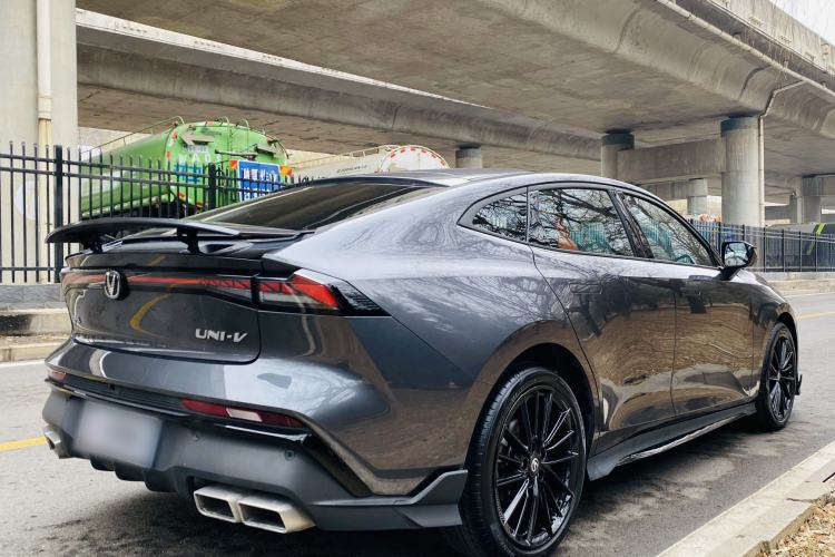 Used Changan UNI-V 2024 1.5T Prestige Sport Edition
