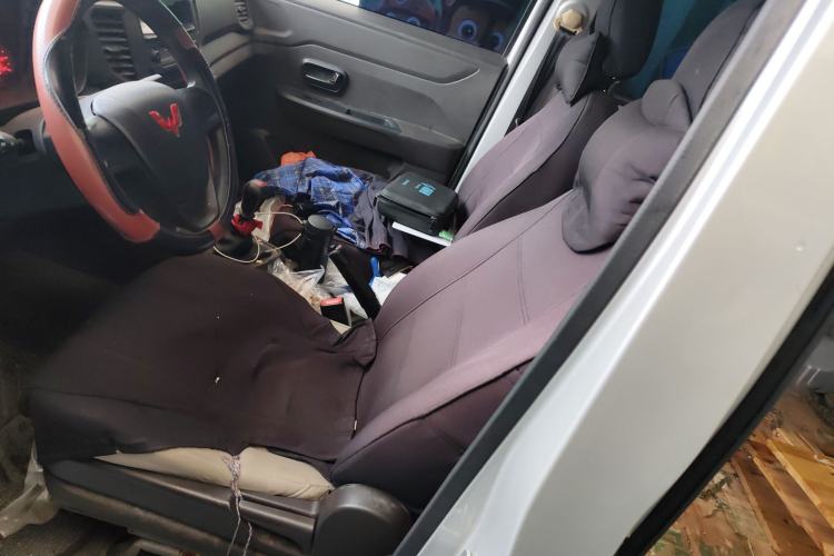 Used Wuling Hongguang V 2022 1.5L Jingqu Edition Electric-Assist LAR Left Front Seat