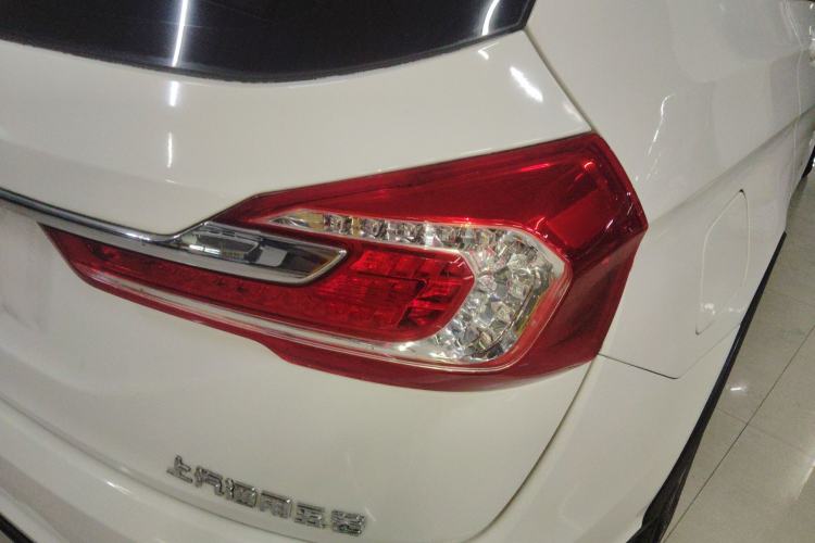 Used Baojun 310W 2017 1.5L Manual Fashion Edition China VI
